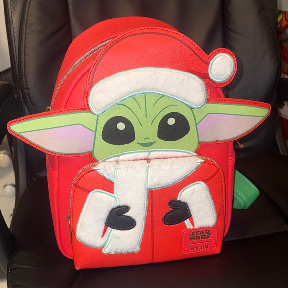 Loungefly Star Wars The Mandalorian Grogu Baby Yoda Santa Mini Backpack